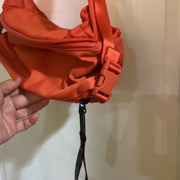 Lululemon All Hours Belt Bag Brick 114750428 - Picture 7 of 7